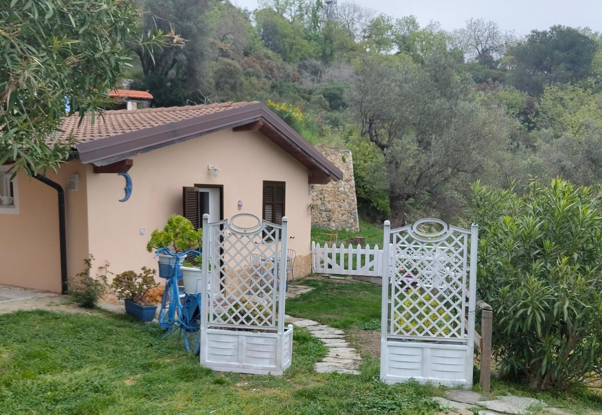 Villa Pierina فينالي ليغوري المظهر الخارجي الصورة
